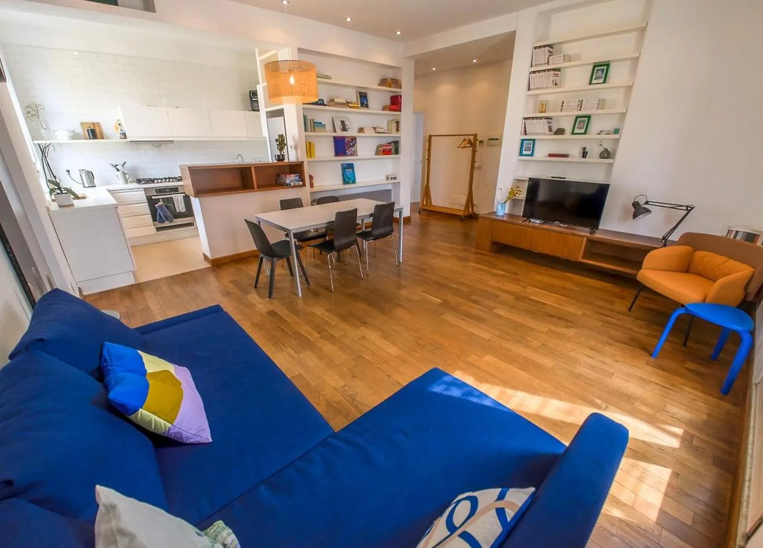 Stunning 3-Bedroom Penthouse Rome
